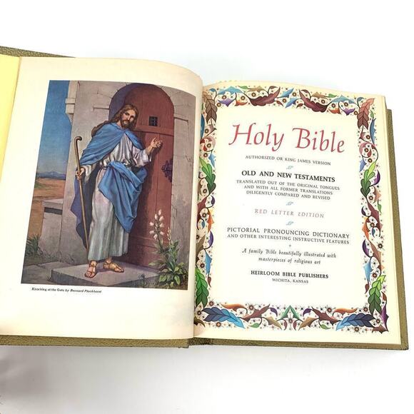Copyright 1971 Ornate Holy Bible King James Master Reference Heirloom Edition - Picture 9 of 16